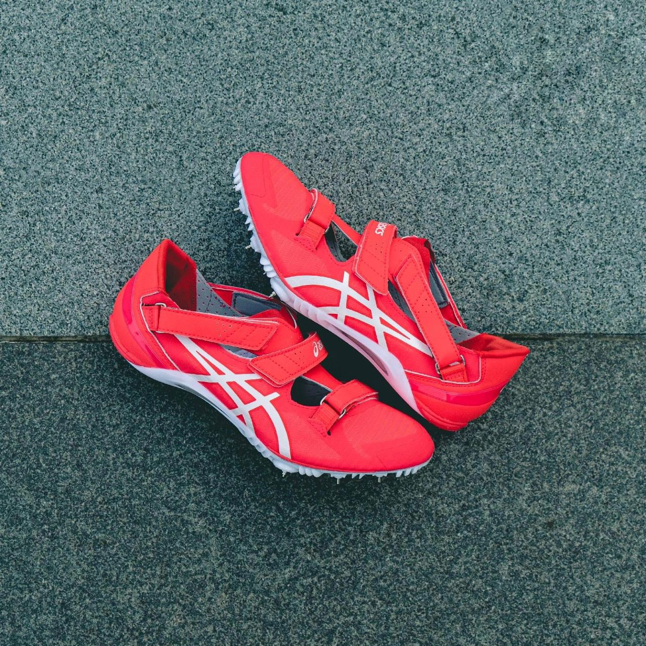 Asics Cyberblade